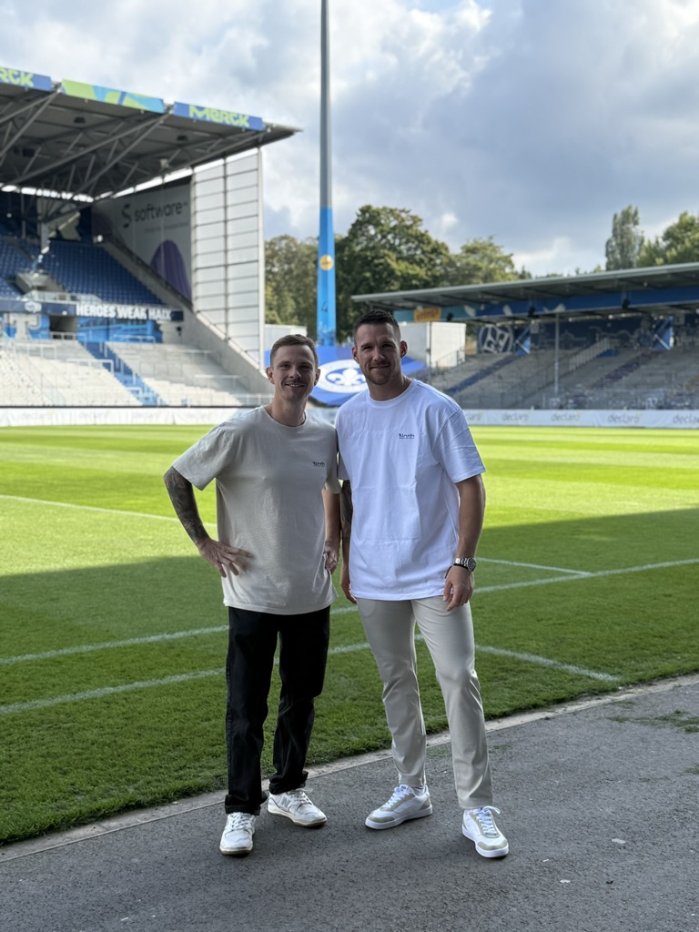 32D3D467-328B-4A1C-8222-DD59F3CA96BD_1_105_c